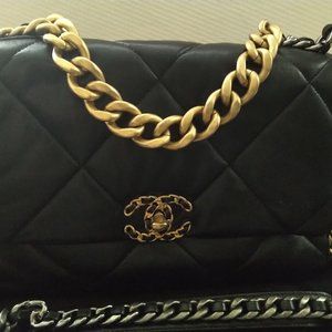 Large Black Chanel 19 Handbag